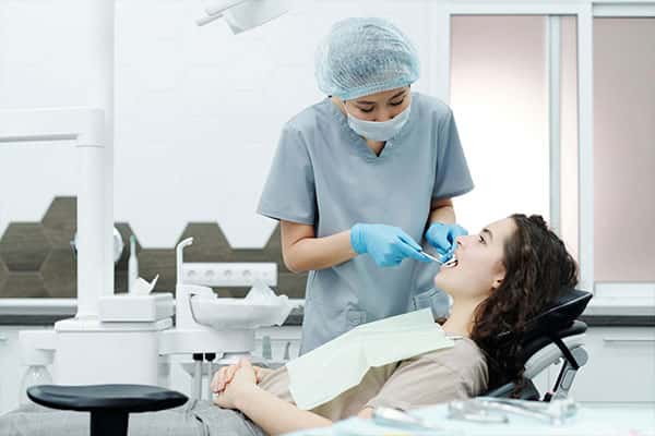 Developing interactive healthcare application on azure case study