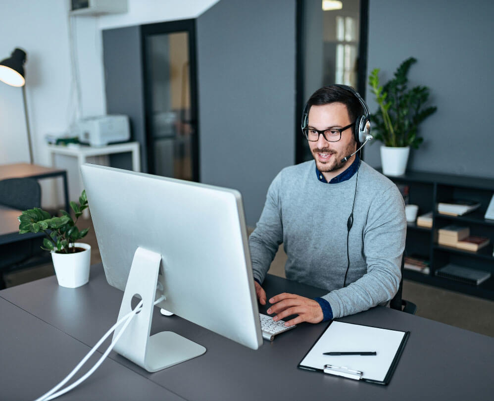 A professional consultant offering comprehensive technical assistance for Business Central that delivers results.